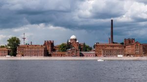 Питерские кресты: история и современное значение