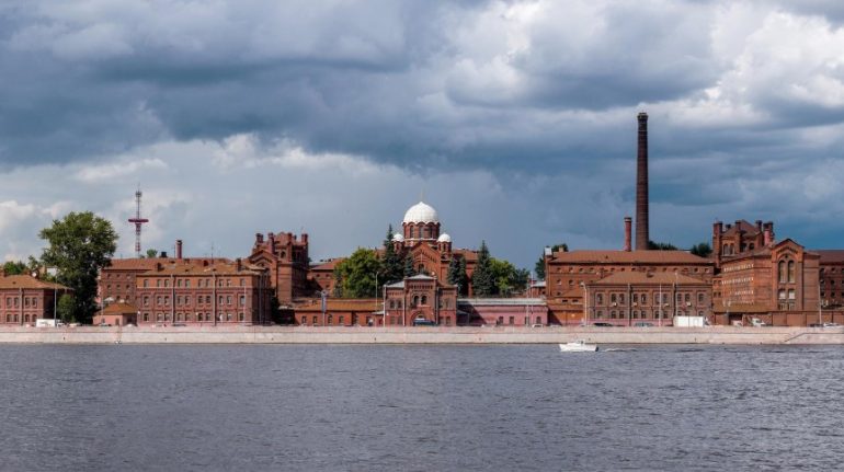 Питерские кресты: история и современное значение